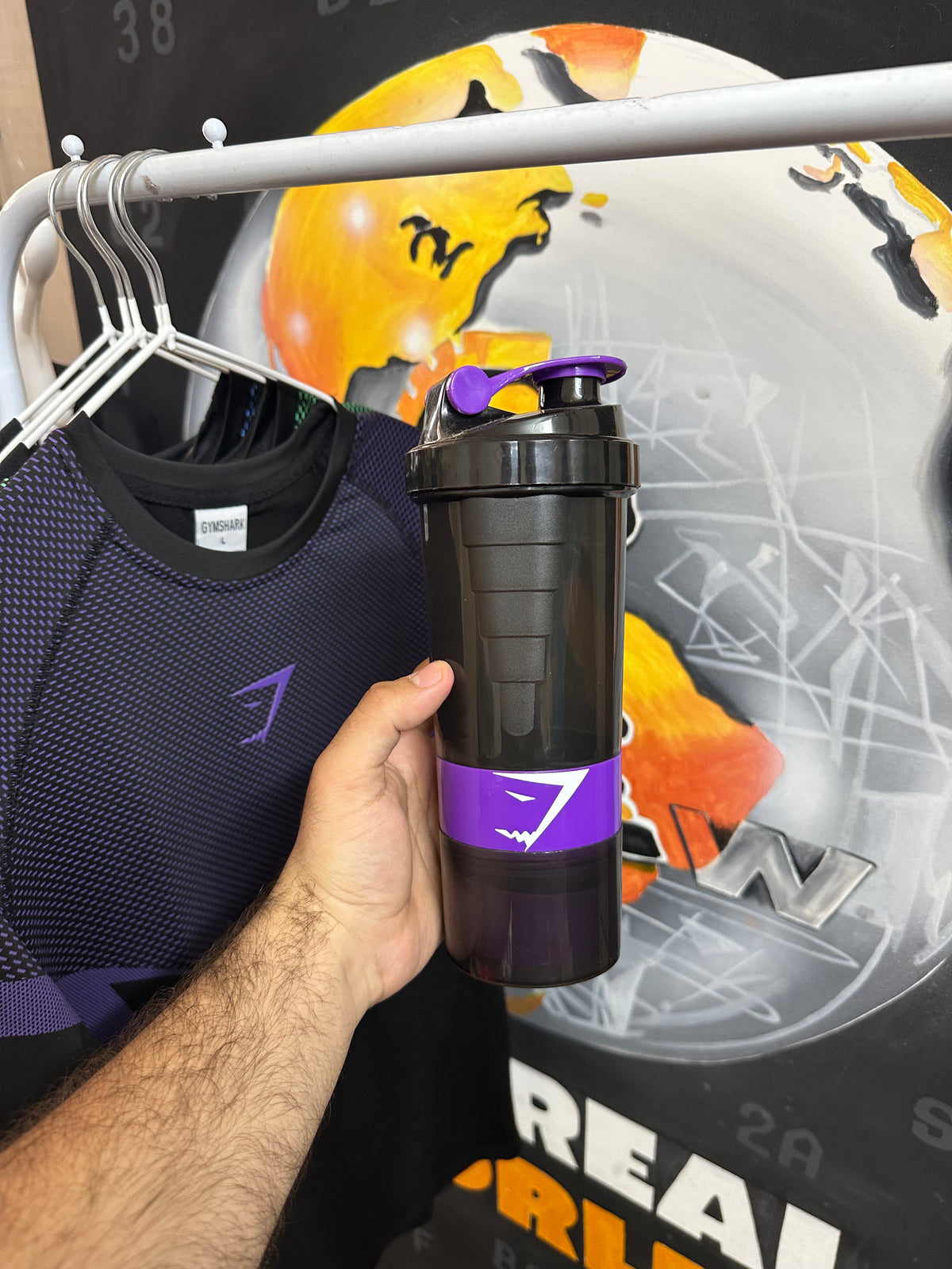 Shaker GymShark Copy